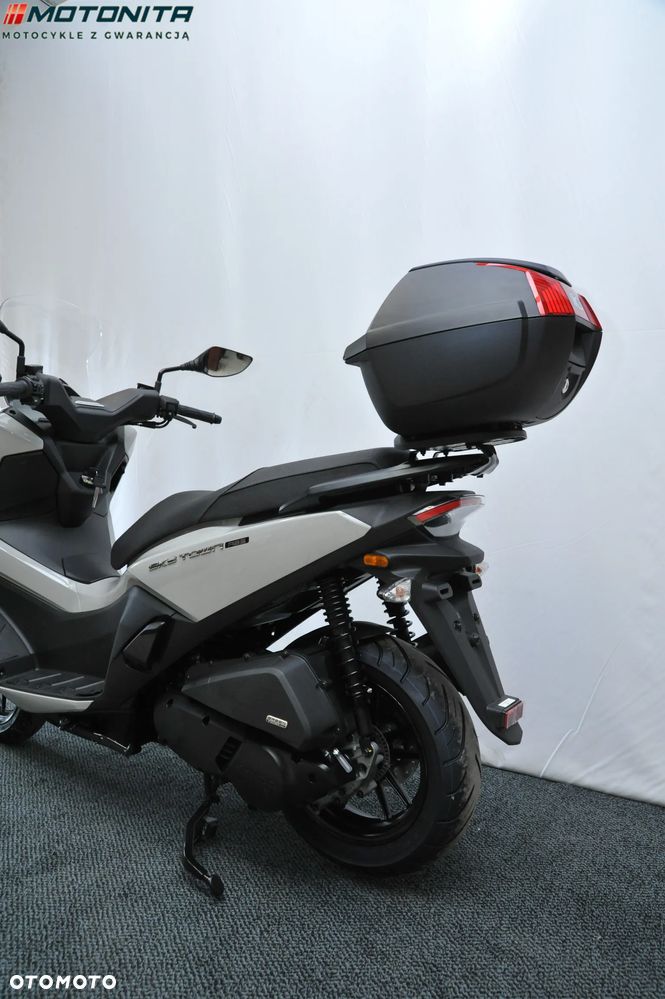 Kymco Skytown - 11