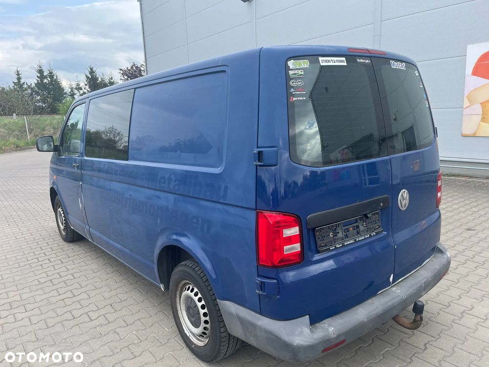 Volkswagen Transporter - 8