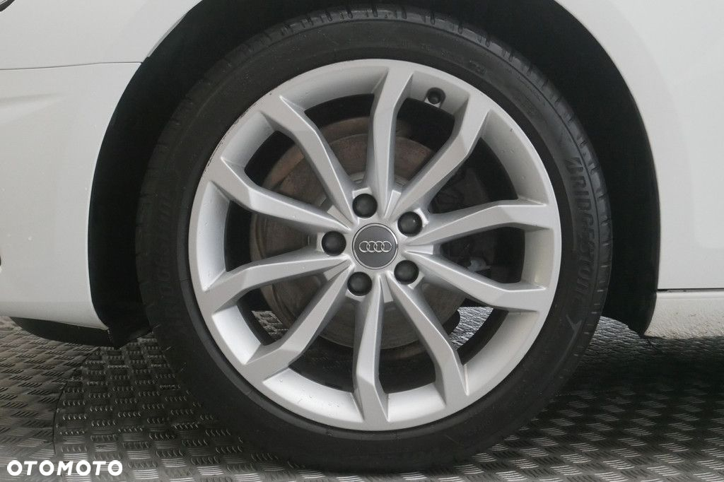 Audi A4 - 14