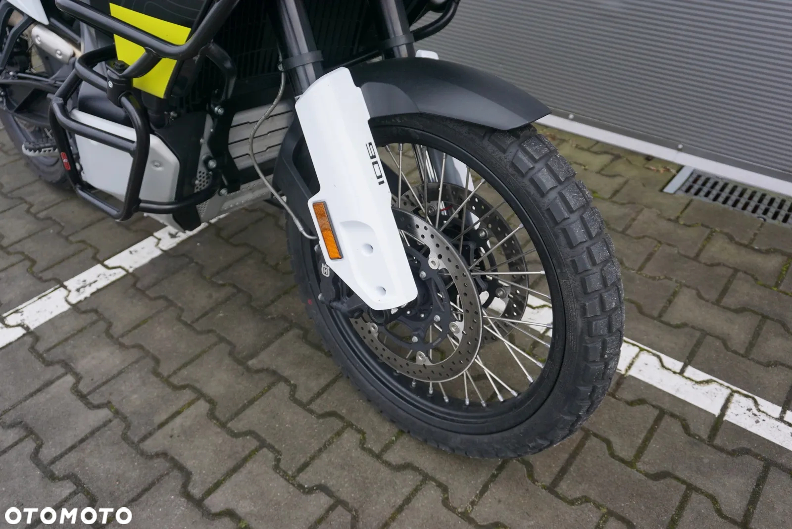 Husqvarna Inny - 12