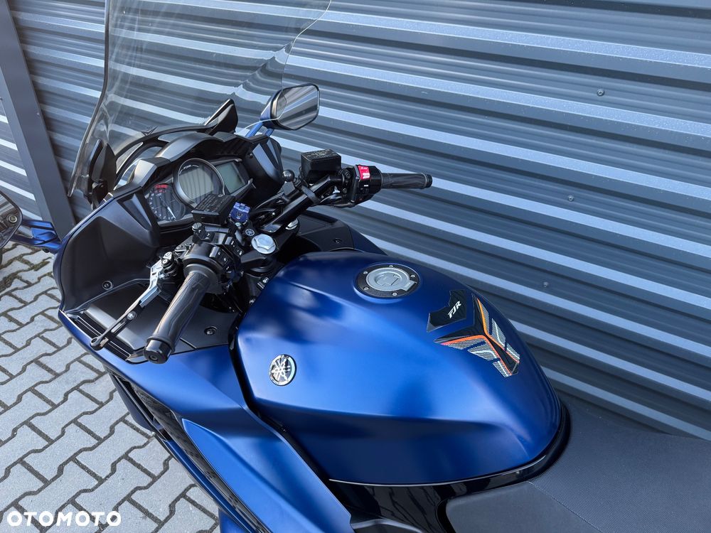 Yamaha FJR - 7