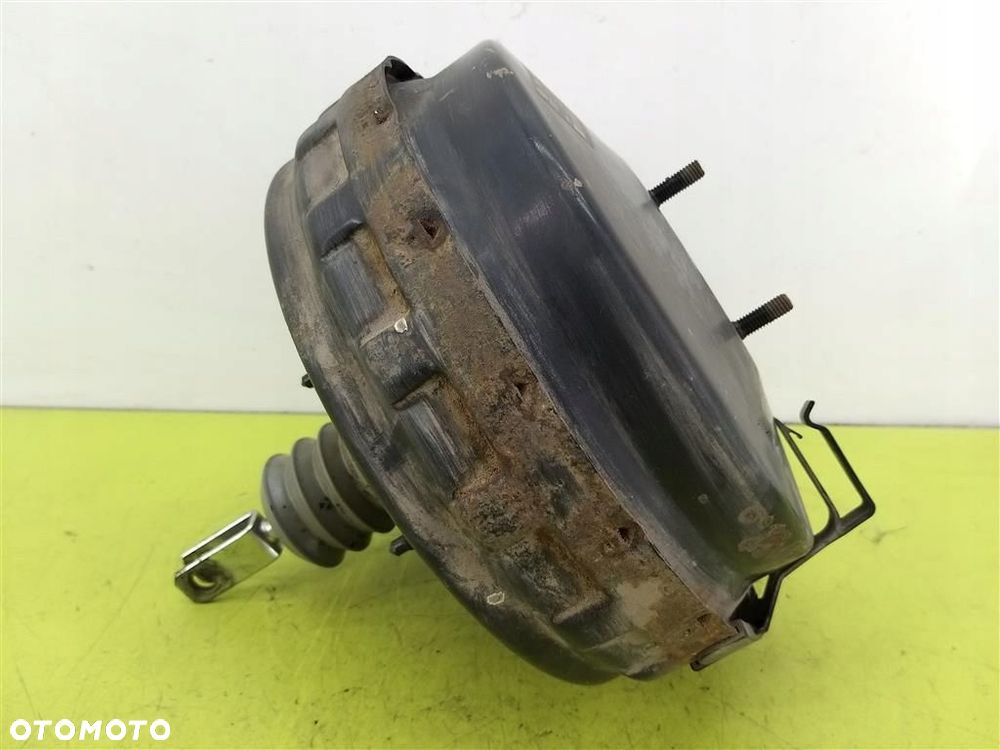 Serwo hamulca VW Transporter T4 1992-2003 2.5 TDI  102KM 7D0612105A - 4