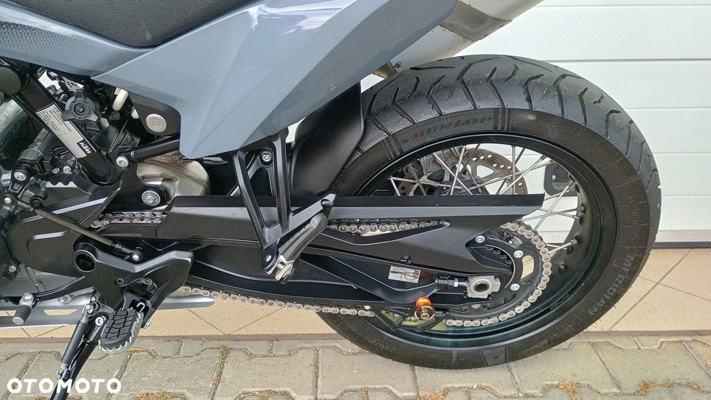 KTM Adventure 890 - 17