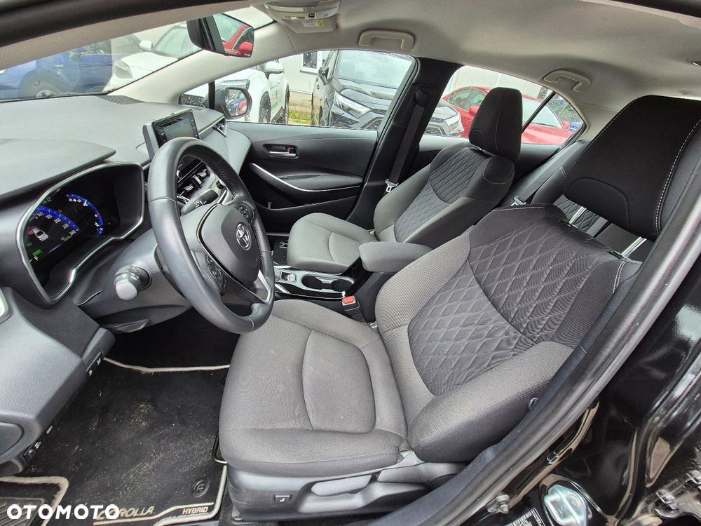 Toyota Corolla - 8