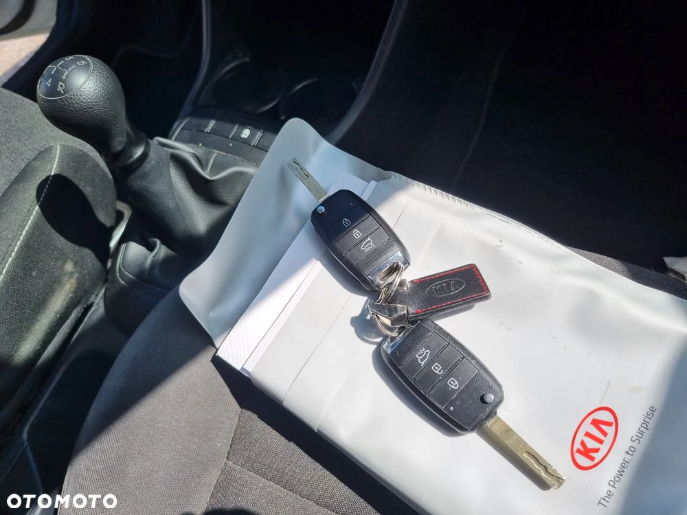 Kia Picanto 1.0 Dream-Team Edition - 26