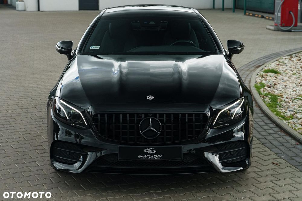 Mercedes-Benz Klasa E 220 d 4-Matic AMG - 1