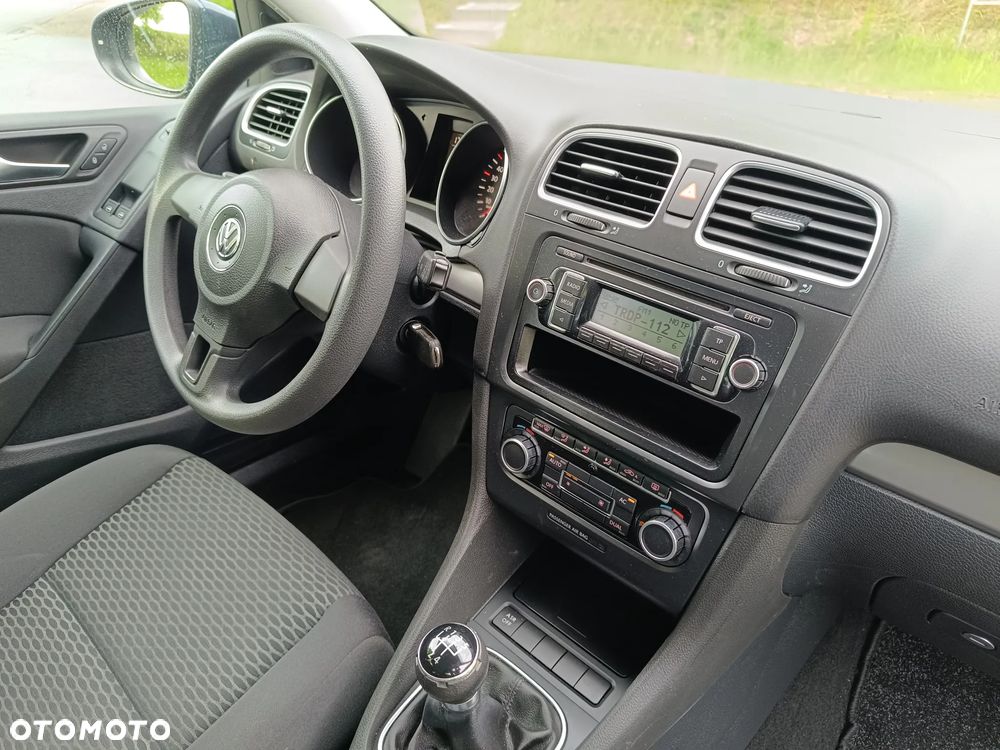 Volkswagen Golf 1.6 TDI BlueMotion Technology Comfortline - 22