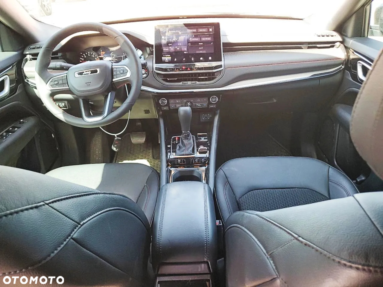 Jeep Compass - 8