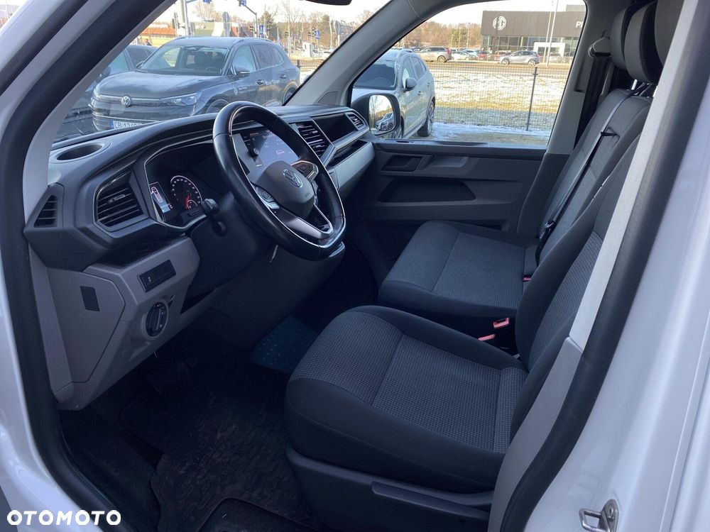 Volkswagen Transporter - 9