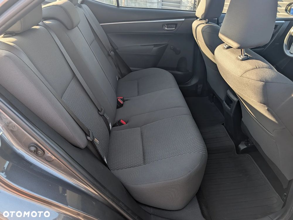 Toyota Corolla 1.33 Active - 17