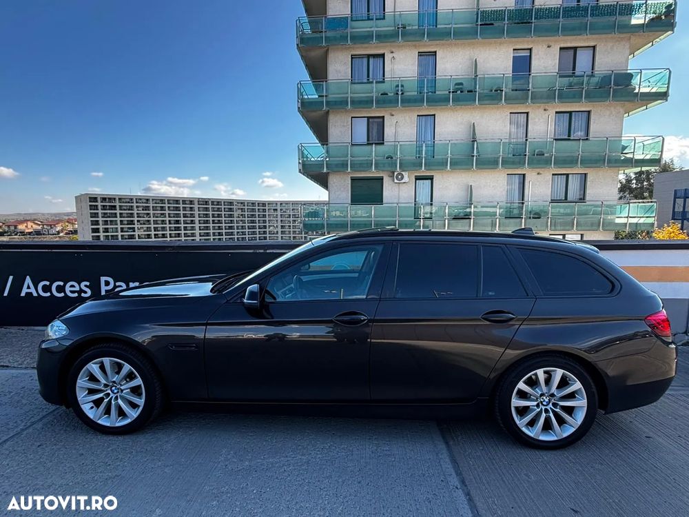 BMW Seria 5 520d Touring Aut. - 2