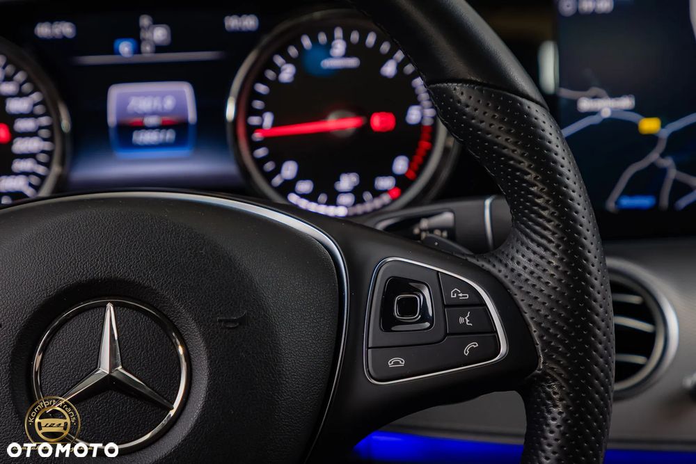 Mercedes-Benz Klasa E - 7