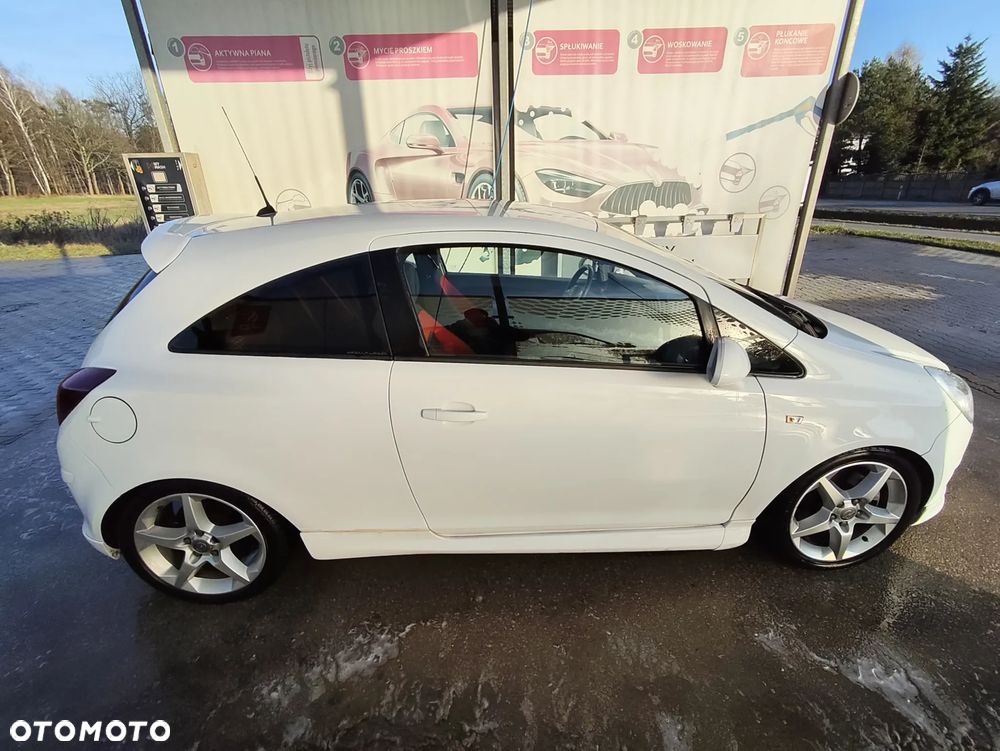 Opel Corsa ver-1-6t-gsi - 5