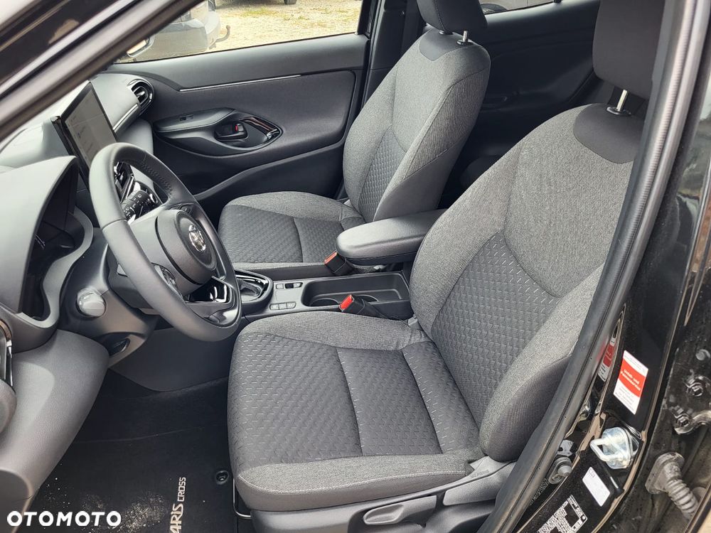 Toyota Yaris Cross - 23