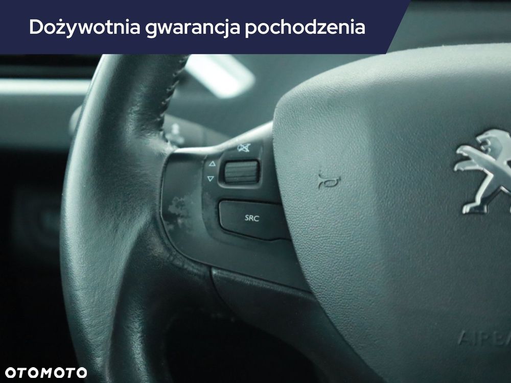Peugeot 2008 - 13