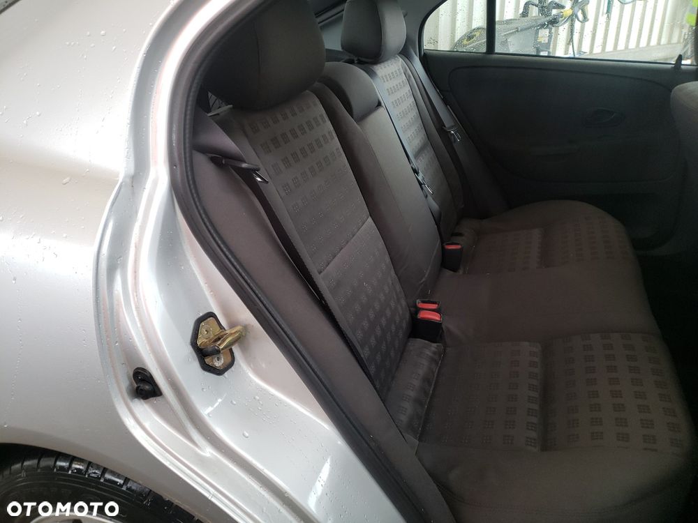 Mitsubishi Carisma 1.8 GDI Automatik Comfort Plus - 15
