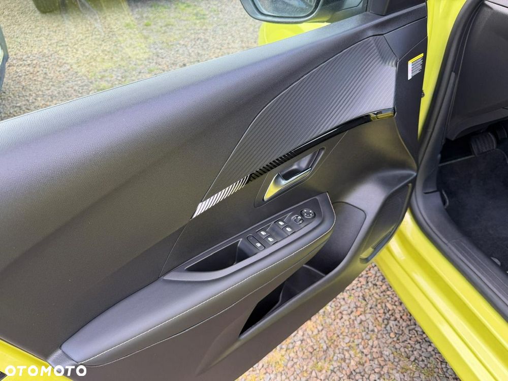 Peugeot 208 50kWh Active - 19
