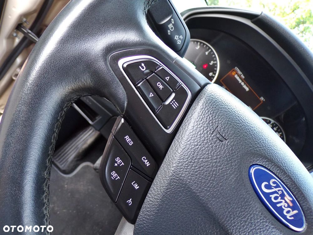 Ford EcoSport 1.0 EcoBoost TITANIUM - 18