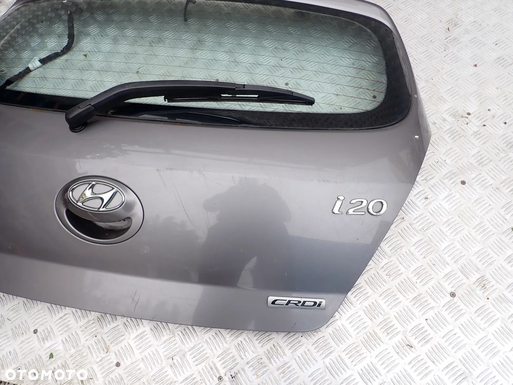 KLAPA BAGAŻNIKA TYŁ HYUNDAI I20 LIFT 12-   sag -kolor - 3