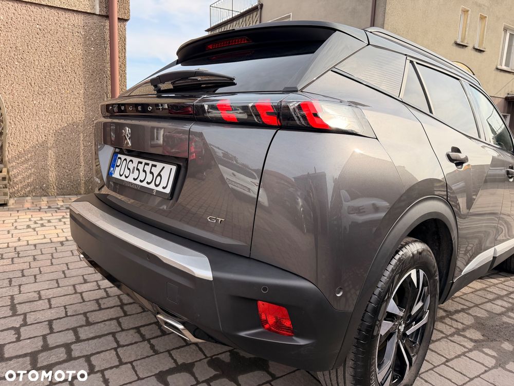 Peugeot 2008 PureTech 130 EAT8 GT - 3