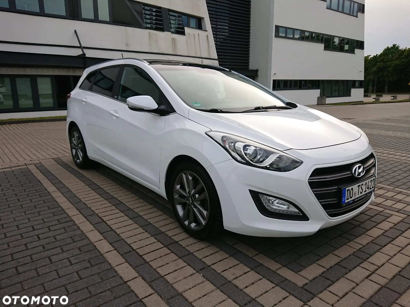 Hyundai i30 1.6 CRDI DCT Premium - 9