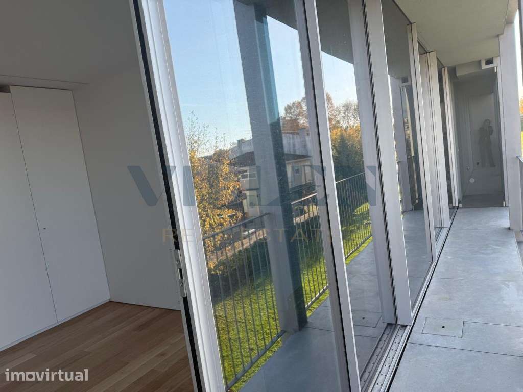 Apartamento T1 Moderno no Coração da Cidade - Grande imagem: 3/18