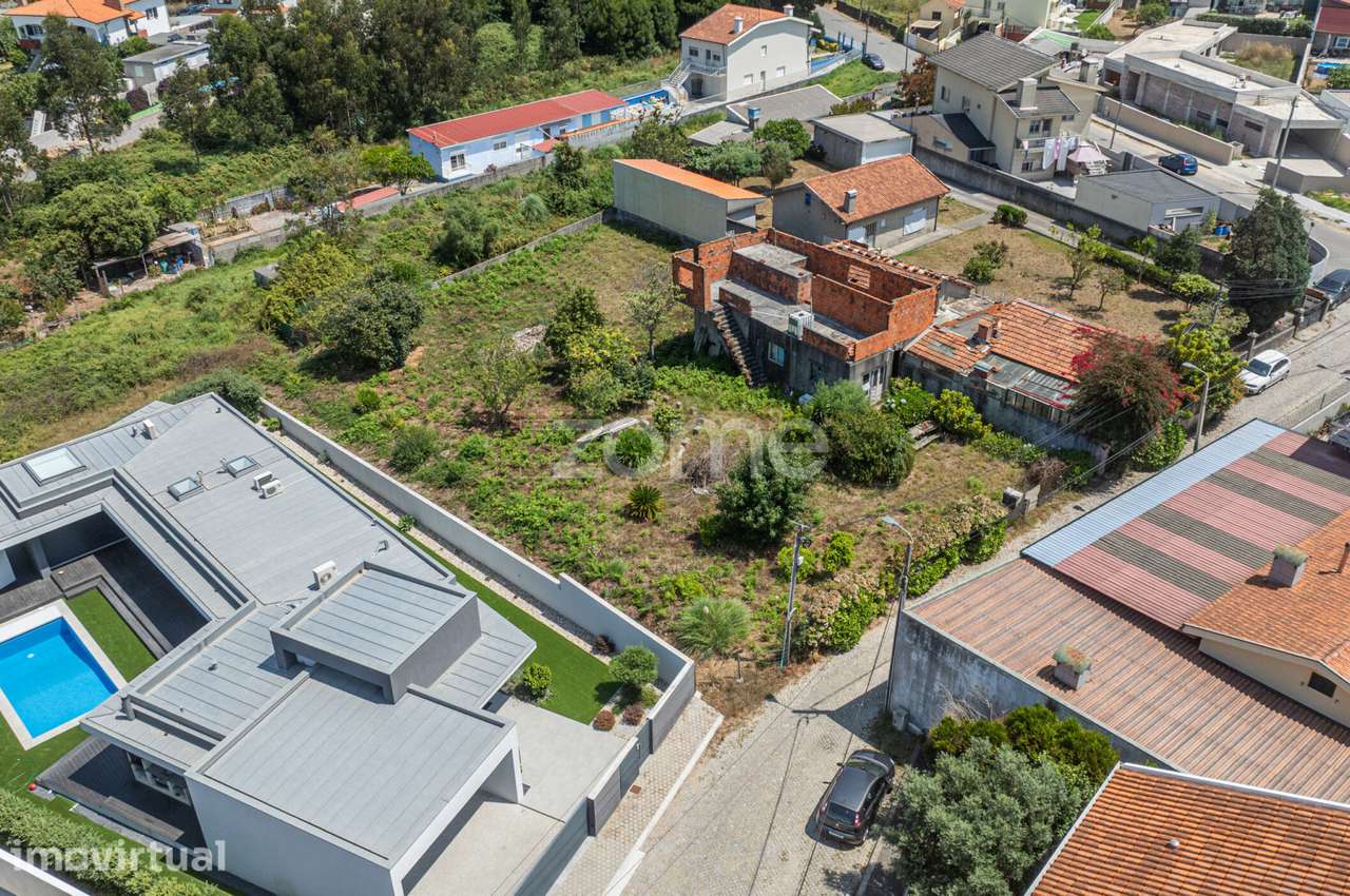 Terreno para Construção — Madalena, Vila Nova de Gaia | 1.419 m² - Grande imagem: 2/16