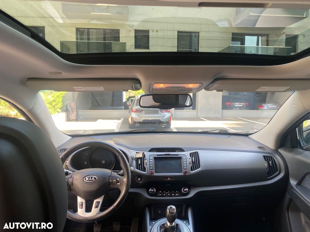 Kia Sportage - 10