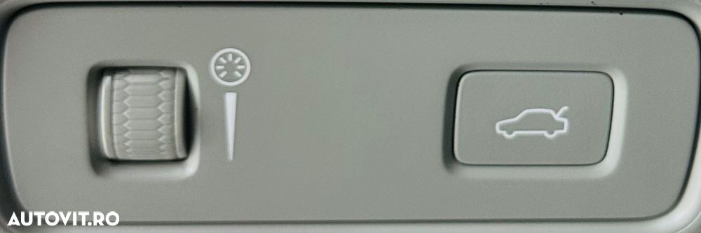 Volvo XC 40 D3 Momentum - 11