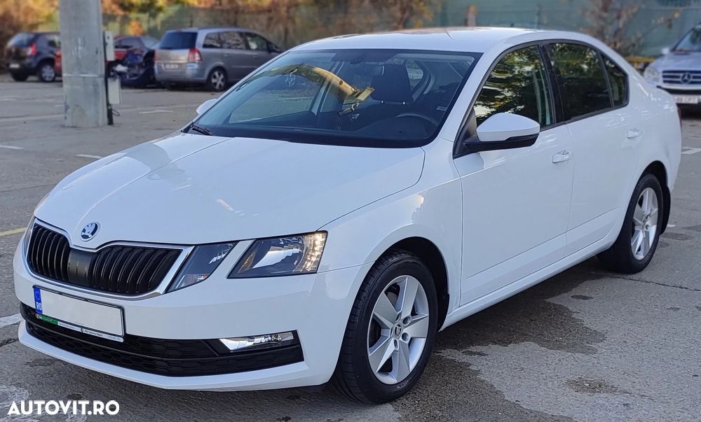 Skoda Octavia - 1