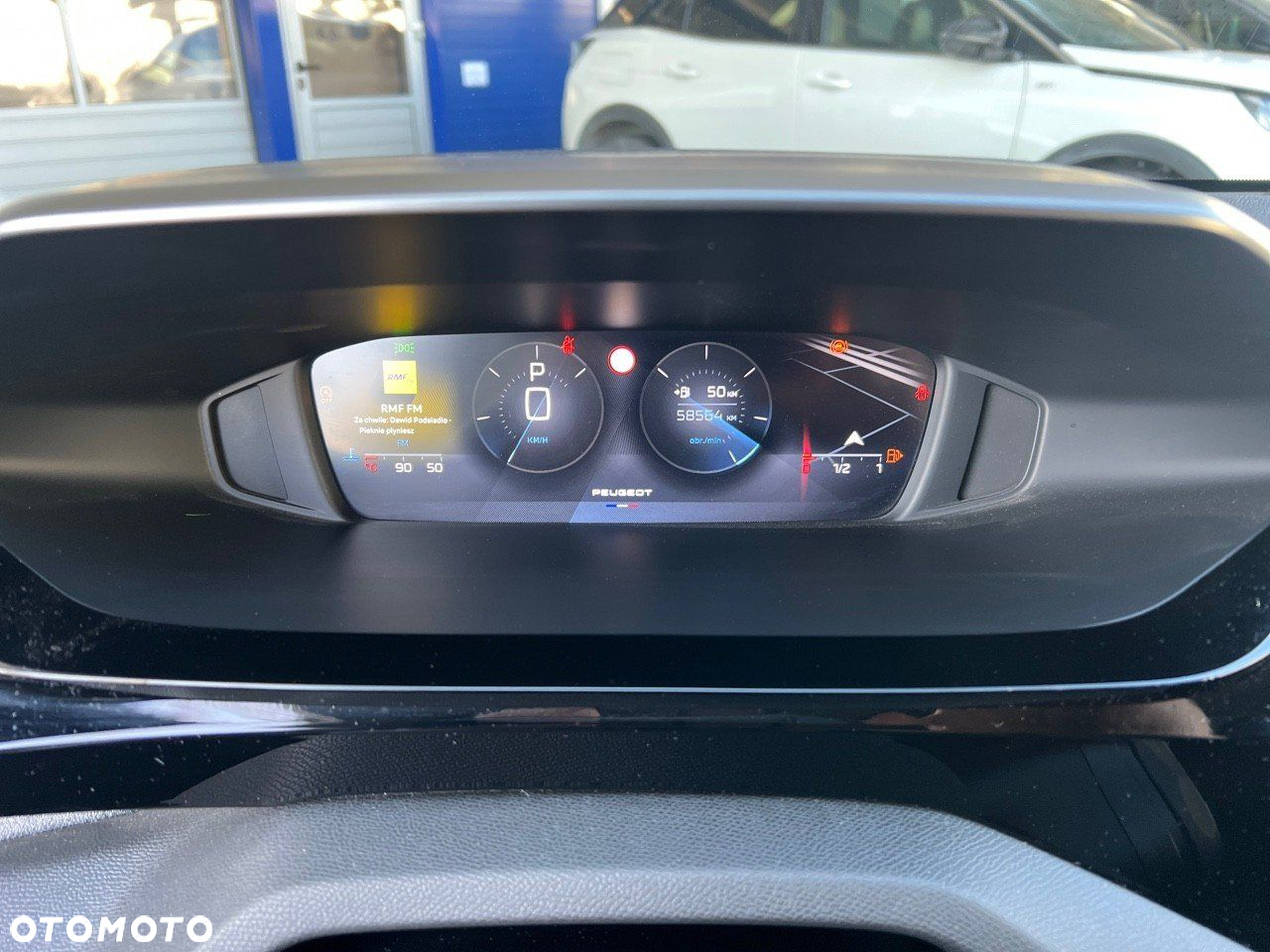 Peugeot 308 1.2 PureTech Allure S&S EAT8 - 16