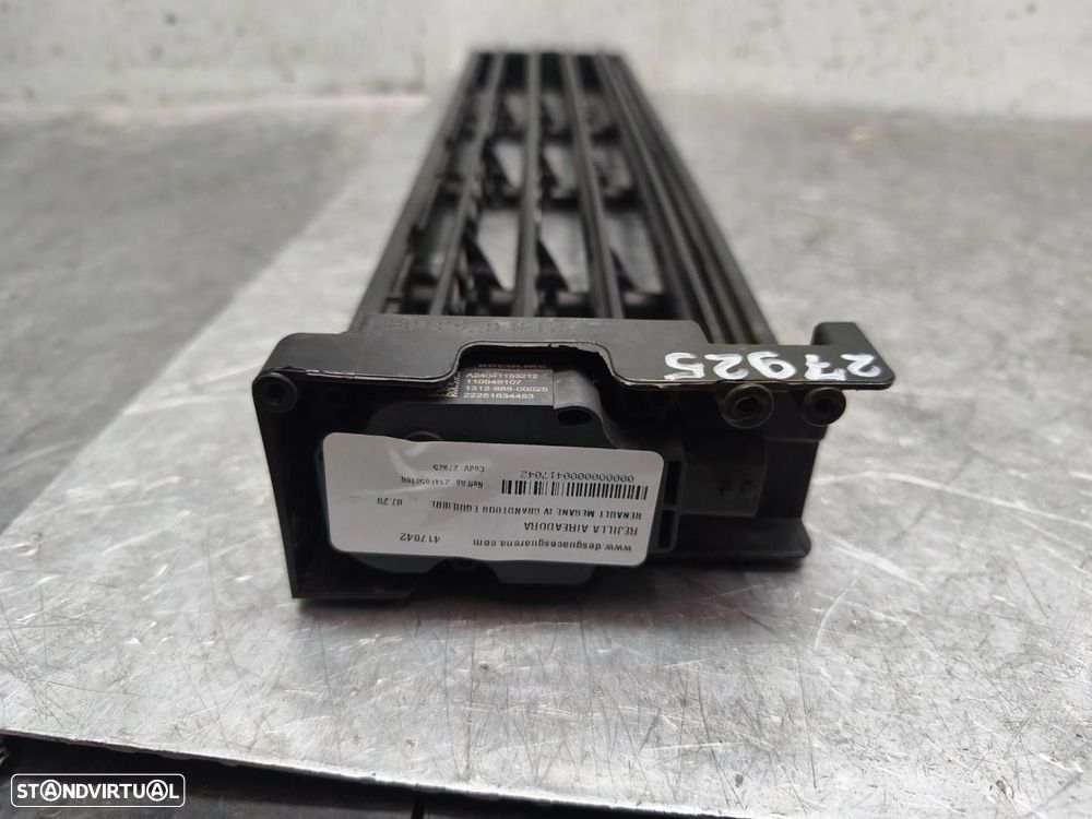 GRELHA AREJADORA RENAULT MEGANE IV SPORT TOURER - 3