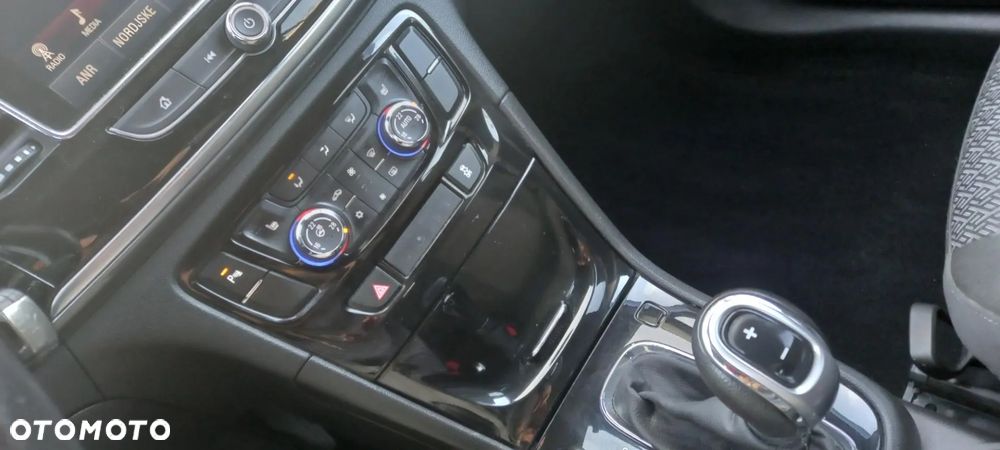 Opel Mokka 1.4 Turbo Automatik Color Innovation - 8