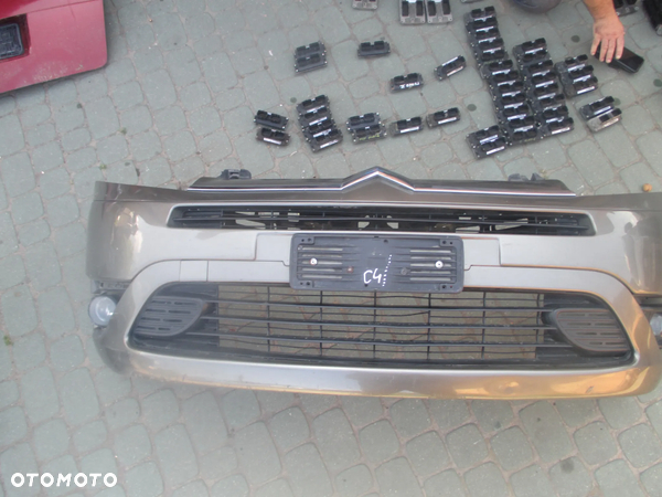 zderzak Citroen C4 Picasso KEBC + halogeny
