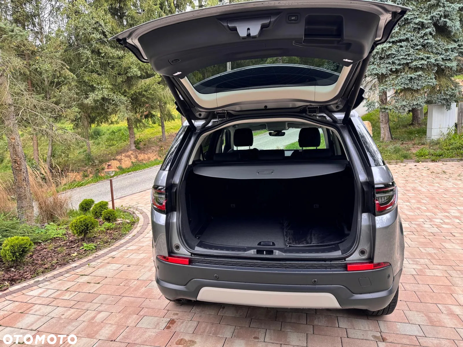 Land Rover Discovery Sport - 9