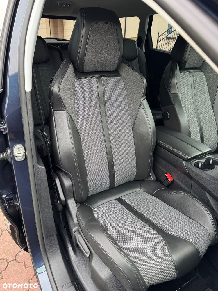 Peugeot 5008 BlueHDI 130 Allure Business-Paket - 12