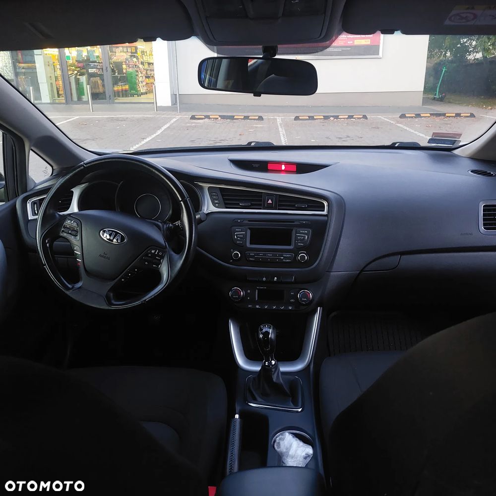 Kia Ceed 1.6 GDI M - 7