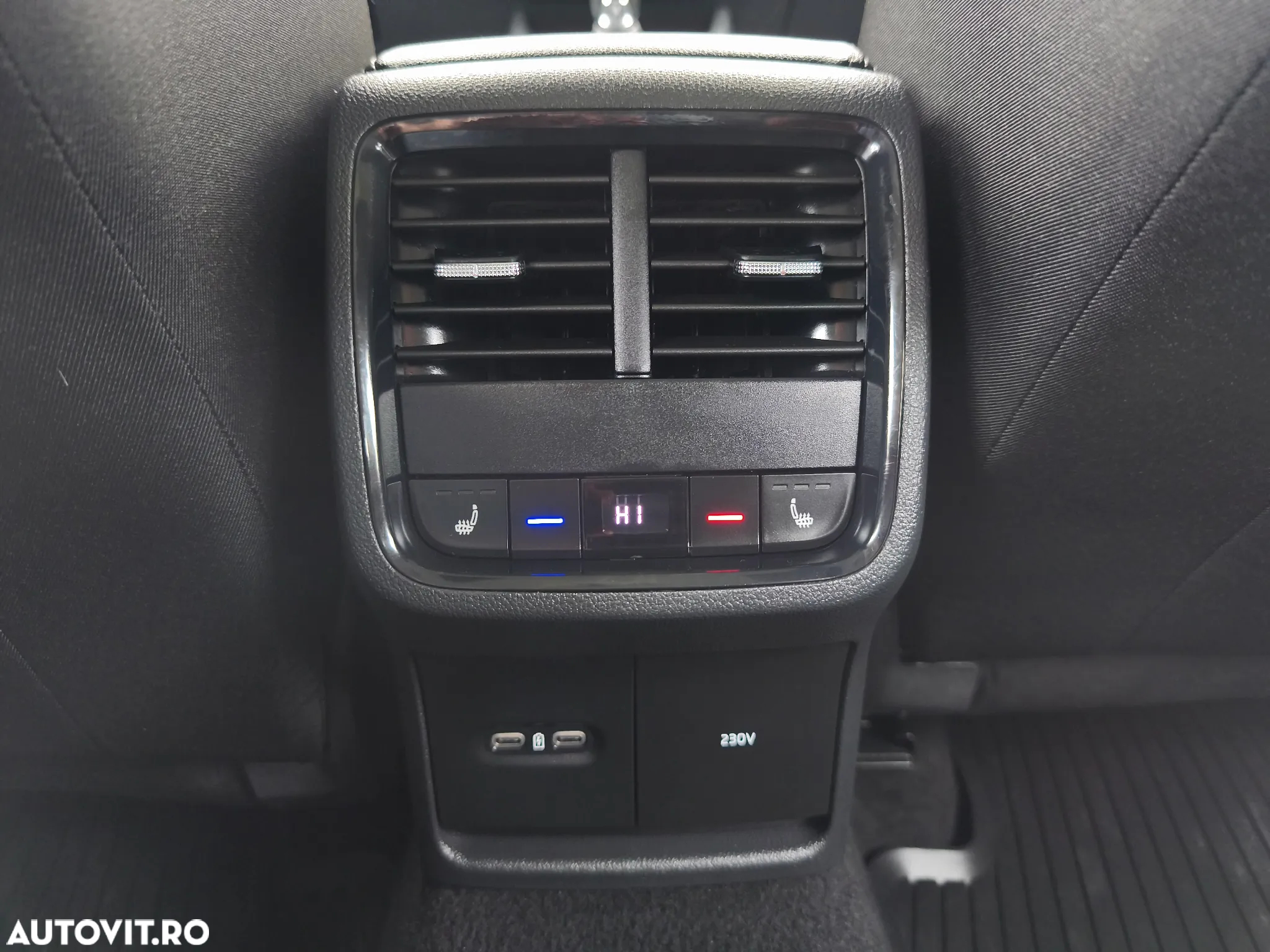Skoda Octavia Combi 2.0 TDI Ambition - 18