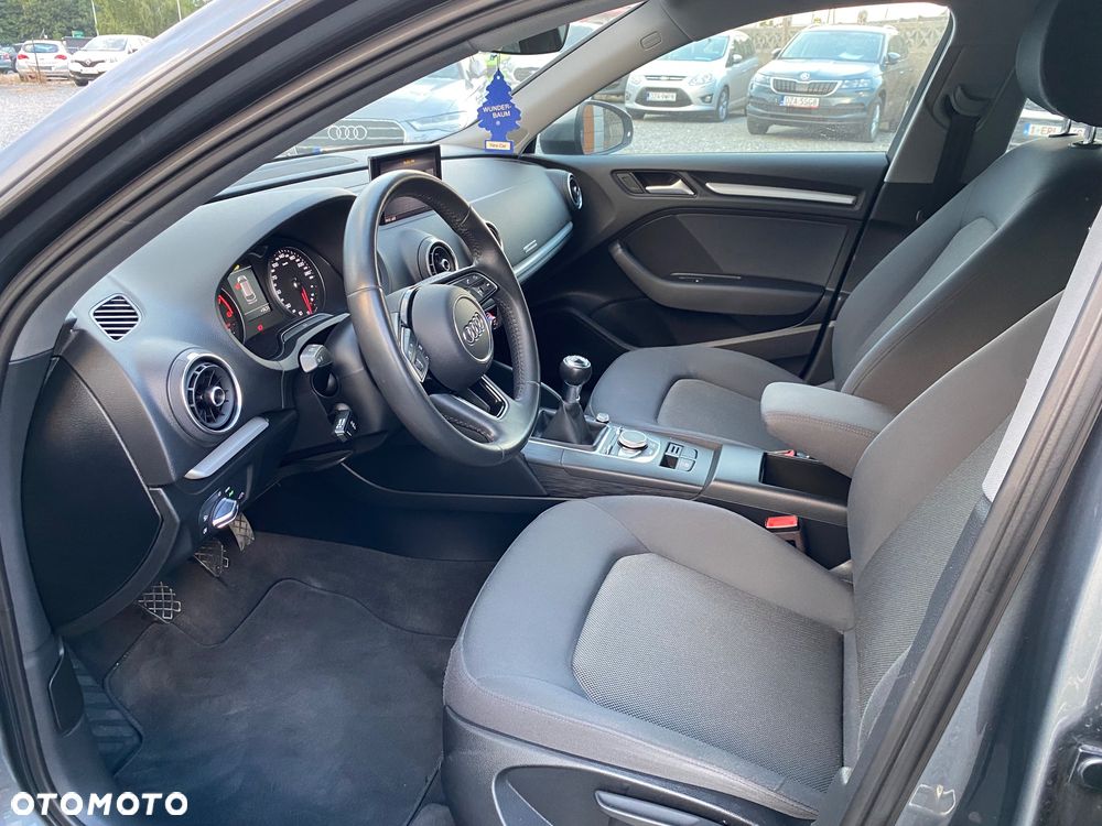Audi A3 Sportback 30 TFSI - 9