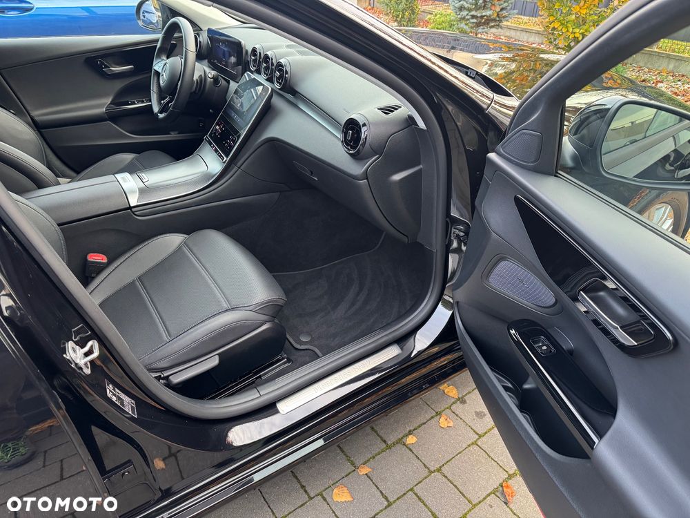 Mercedes-Benz Klasa C 220 d mHEV Avantgarde - 32