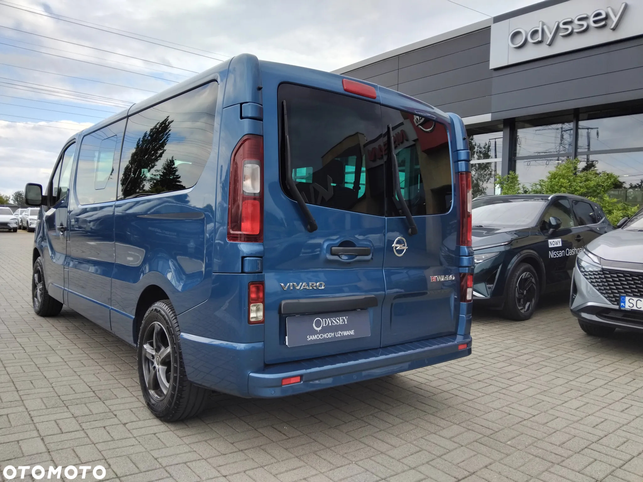 Opel Vivaro L2H1 2.9t Elegance - 2