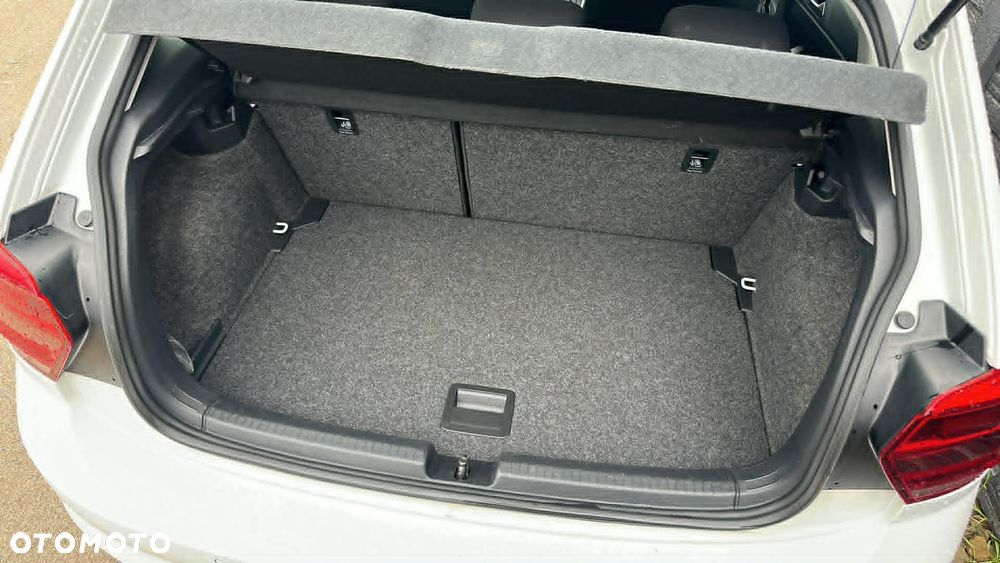 Volkswagen Polo 1.6 TDI SCR DSG Comfortline - 18