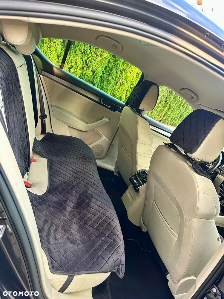Skoda Superb 1.5 TSI Ambition DSG - 13