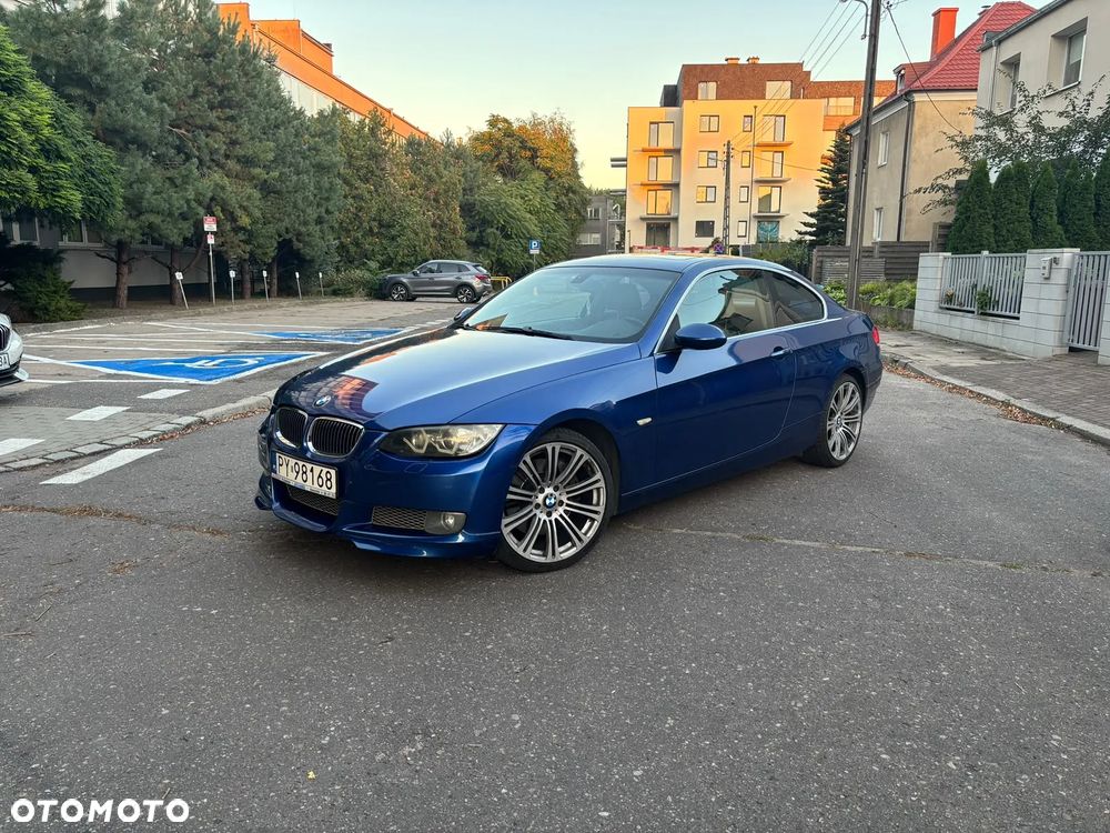 BMW Seria 3 335xi - 10