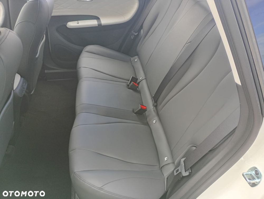 Dongfeng Box - 23