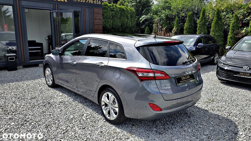 Hyundai i30 blue 1.6 GDI YES Gold - 25