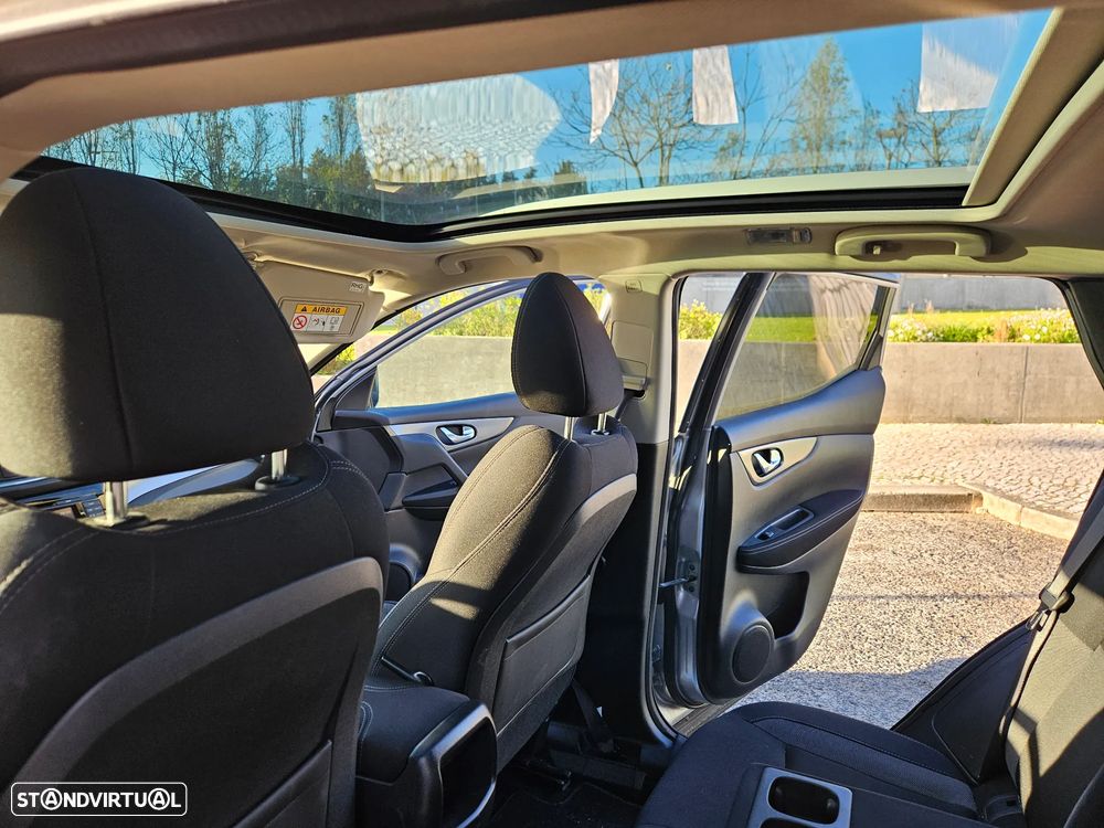 Nissan Qashqai 1.5 dCi N-Connecta Business - 8