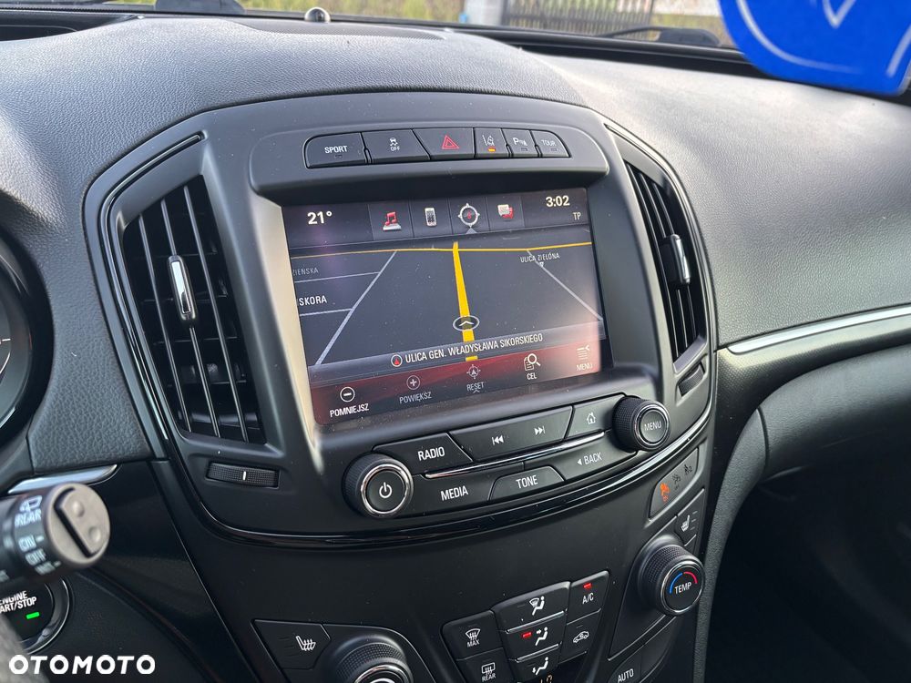 Opel Insignia - 18