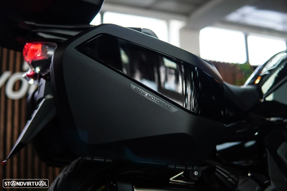 BMW R 1300 RT TRIPLE BLACK AUTOMATICA - 30