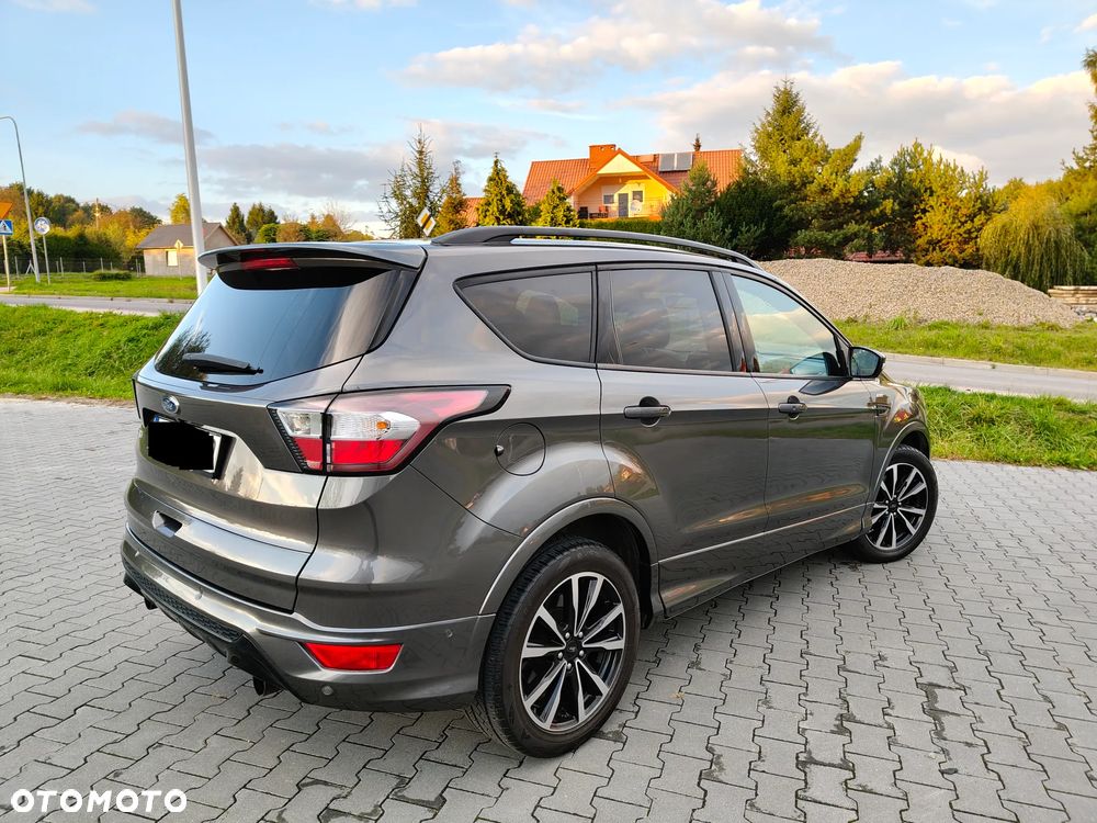 Ford Kuga 1.5 TDCi FWD ST-Line - 10